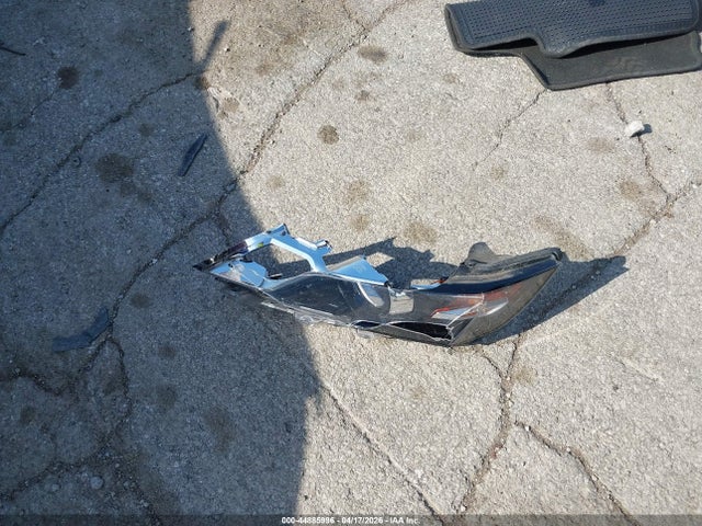 2018 Chevrolet Impala 1lt მანქანა იყიდება აუქციონზე, vin: 2G1105S3XJ9167300, აუქციონის ნომერი: 44885996