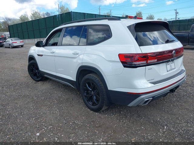 Продаж на аукціоні авто 2024 Volkswagen Atlas 2.0t Peak Edition Sel, vin: 1V2GR2CA3RC575319, номер лоту: 44886000