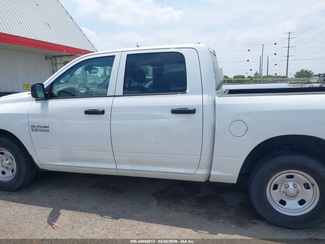 44886013 :رقم المزاد ، 1C6RR6KG1GS367909 vin ، 2016 Ram 1500 Tradesman مزاد بيع
