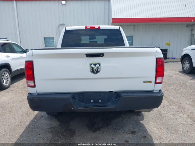 44886013 :رقم المزاد ، 1C6RR6KG1GS367909 vin ، 2016 Ram 1500 Tradesman مزاد بيع