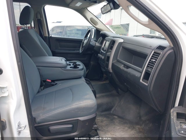 44886013 :رقم المزاد ، 1C6RR6KG1GS367909 vin ، 2016 Ram 1500 Tradesman مزاد بيع