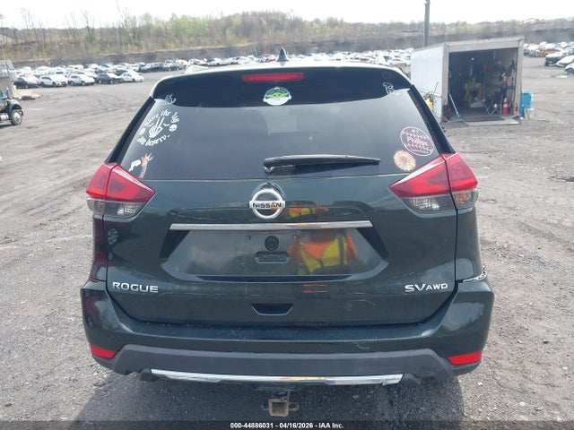 2018 Nissan Rogue Sv მანქანა იყიდება აუქციონზე, vin: 5N1AT2MV1JC794581, აუქციონის ნომერი: 44886031
