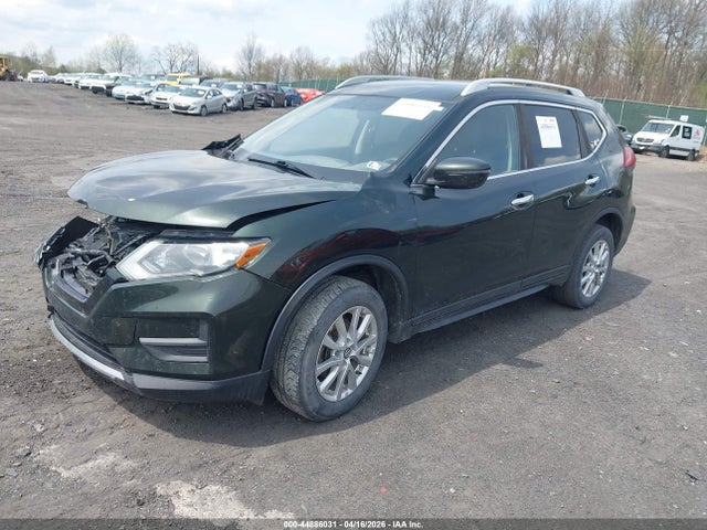 2018 Nissan Rogue Sv მანქანა იყიდება აუქციონზე, vin: 5N1AT2MV1JC794581, აუქციონის ნომერი: 44886031