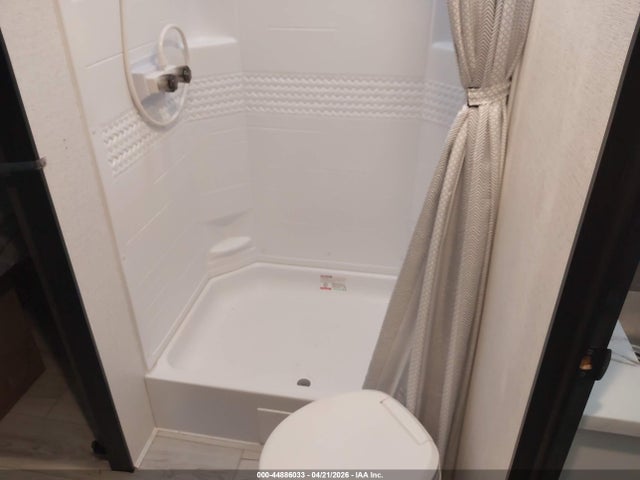 44886033 :رقم المزاد ، 4YDTSGL2XS7101955 vin ، 2025 Salem Springdale مزاد بيع