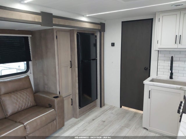 44886033 :رقم المزاد ، 4YDTSGL2XS7101955 vin ، 2025 Salem Springdale مزاد بيع