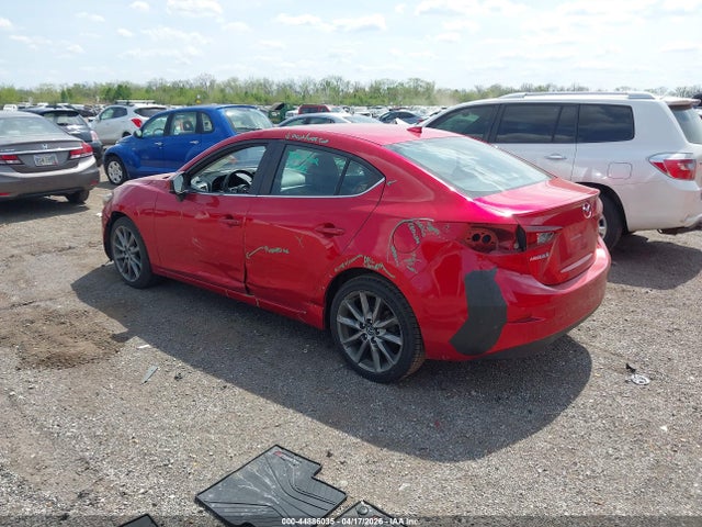 Продаж на аукціоні авто 2018 Mazda Mazda3 Touring, vin: 3MZBN1V31JM214252, номер лоту: 44886035
