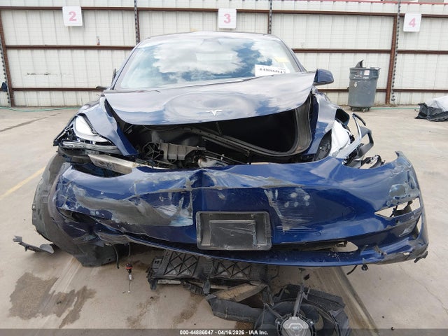 44886047 :رقم المزاد ، 5YJ3E1EA7NF191494 vin ، 2022 Tesla Model 3 Rear-wheel Drive مزاد بيع