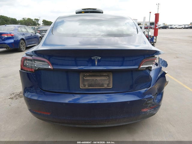 44886047 :رقم المزاد ، 5YJ3E1EA7NF191494 vin ، 2022 Tesla Model 3 Rear-wheel Drive مزاد بيع