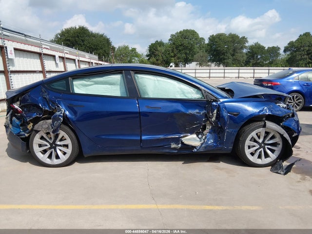 44886047 :رقم المزاد ، 5YJ3E1EA7NF191494 vin ، 2022 Tesla Model 3 Rear-wheel Drive مزاد بيع