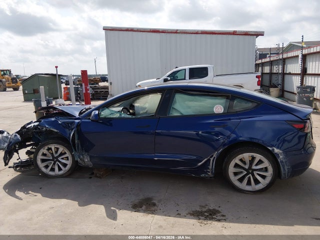 44886047 :رقم المزاد ، 5YJ3E1EA7NF191494 vin ، 2022 Tesla Model 3 Rear-wheel Drive مزاد بيع