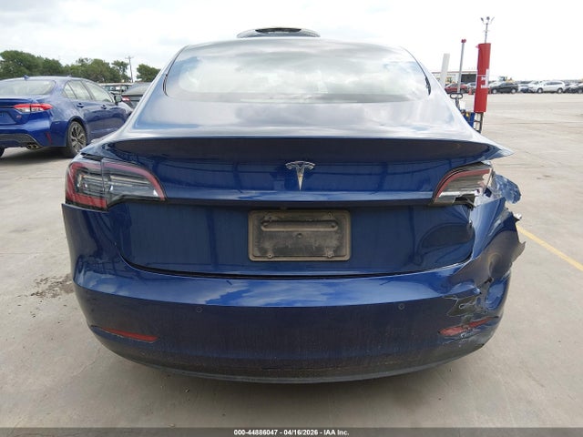 44886047 :رقم المزاد ، 5YJ3E1EA7NF191494 vin ، 2022 Tesla Model 3 Rear-wheel Drive مزاد بيع