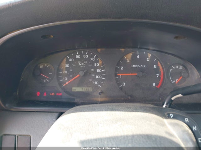 44886050 :رقم المزاد ، 1N6DD21S31C327944 vin ، 2001 Nissan Frontier Xe مزاد بيع