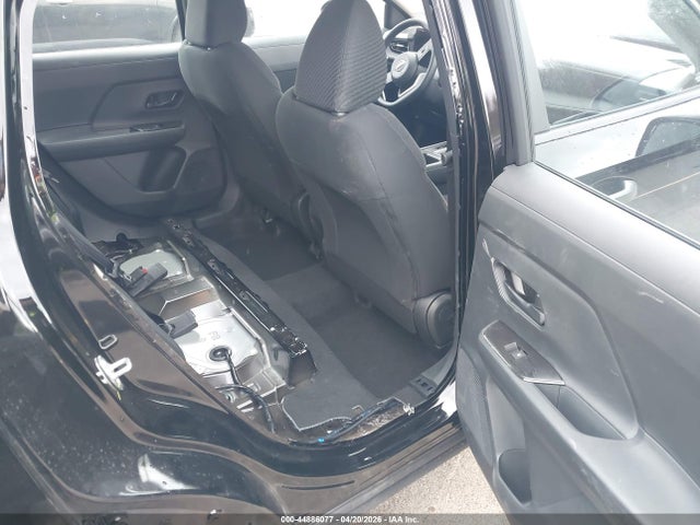 44886077 :رقم المزاد ، 3N8AP6BB5TL373385 vin ، 2026 Nissan Kicks S مزاد بيع
