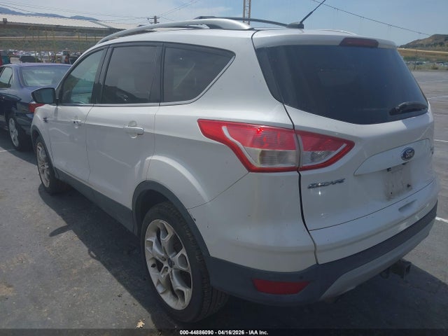 2013 FORD ESCAPE 1FMCU9J94DUD70610 Photo 2