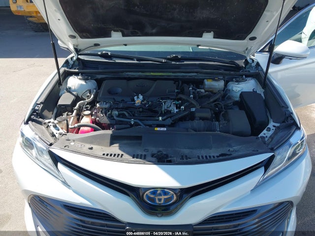 4T1B21HKXJU006716 Toyota Camry Hybrid Xle