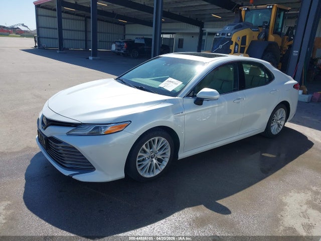 4T1B21HKXJU006716 Toyota Camry Hybrid Xle