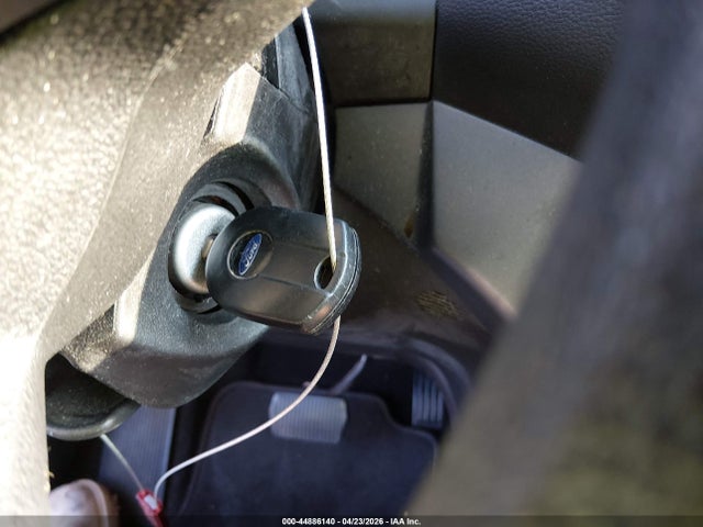 44886140 :رقم المزاد ، 1FMCU0F77GUA97489 vin ، 2016 Ford Escape S مزاد بيع