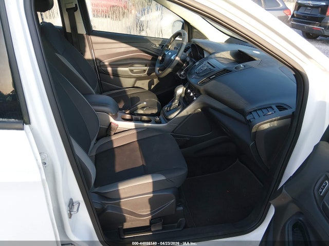 44886140 :رقم المزاد ، 1FMCU0F77GUA97489 vin ، 2016 Ford Escape S مزاد بيع