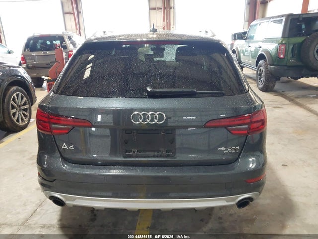 Продажа на аукционе авто 2017 Audi Q7 3.0t Premium, vin: WA1VAAF70HD053678, номер лота: 44886155