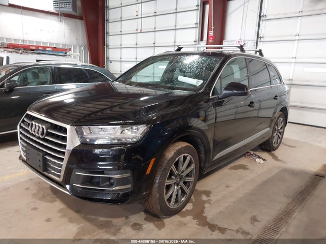 Продажа на аукционе авто 2017 Audi Q7 3.0t Premium, vin: WA1VAAF70HD053678, номер лота: 44886155