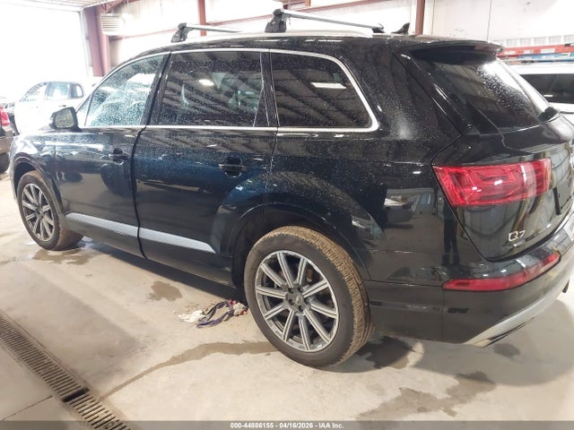 Продажа на аукционе авто 2017 Audi Q7 3.0t Premium, vin: WA1VAAF70HD053678, номер лота: 44886155