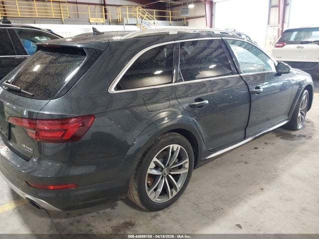 Продажа на аукционе авто 2017 Audi Q7 3.0t Premium, vin: WA1VAAF70HD053678, номер лота: 44886155