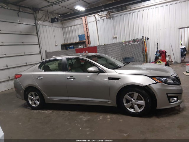 Продаж на аукціоні авто 2015 Kia Optima Lx, vin: KNAGM4A74F5556729, номер лоту: 44886167