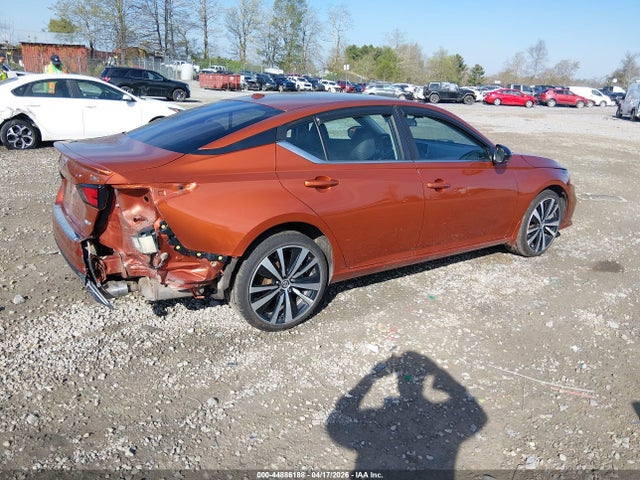 Auction sale of the 2020 Nissan Altima Sr Intelligent Awd, vin: 1N4BL4CW2LC137327, lot number: 44886188