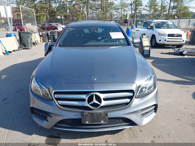 Aukcja sprzedaży 2018 Mercedes-benz E 300 4matic, vin: WDDZF4KB6JA439605, numer aukcji: 44886192