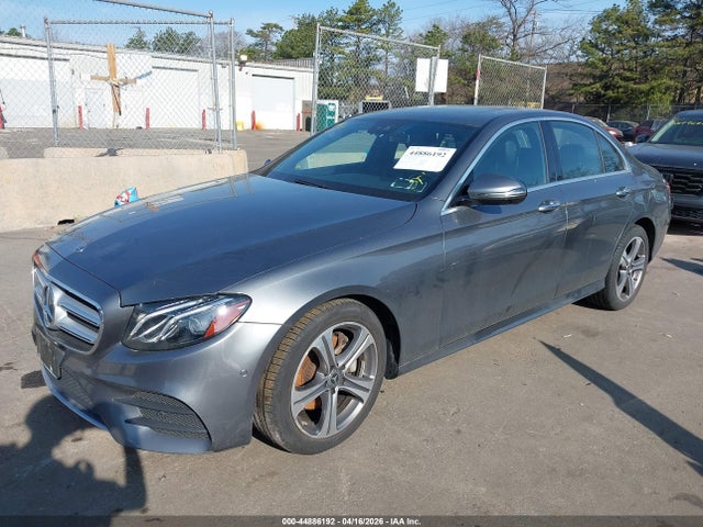 Aukcja sprzedaży 2018 Mercedes-benz E 300 4matic, vin: WDDZF4KB6JA439605, numer aukcji: 44886192
