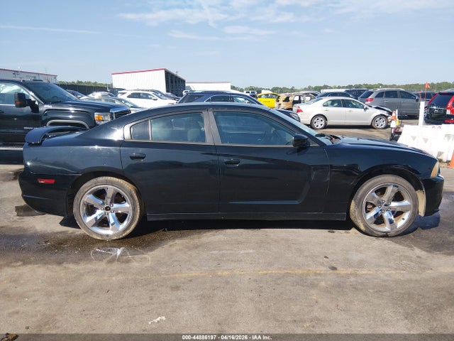 2012 Dodge Charger Sxt მანქანა იყიდება აუქციონზე, vin: 2C3CDXHG0CH122079, აუქციონის ნომერი: 44886197