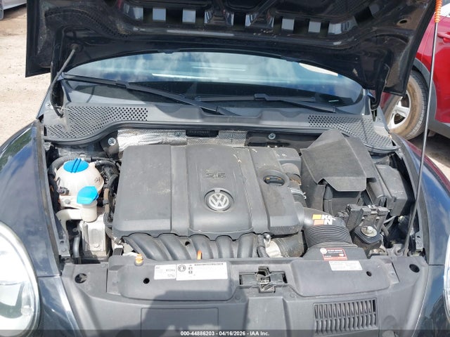 Продажа на аукционе авто 2013 Volkswagen Beetle 2.5l, vin: 3VWJX7AT3DM605101, номер лота: 44886203