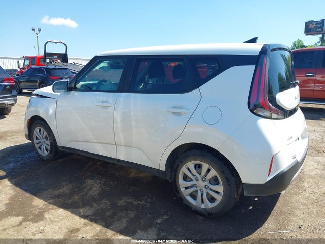 44886206 :رقم المزاد ، KNDJ23AU5P7847406 vin ، 2023 Kia Soul Lx مزاد بيع