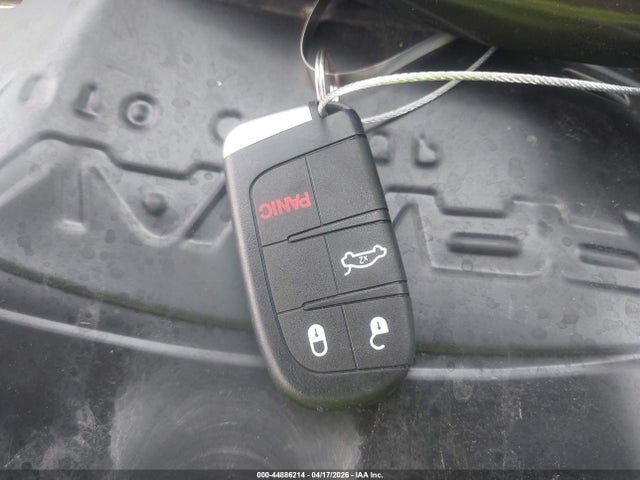 Продажа на аукционе авто 2015 Chrysler 200 S, vin: 1C3CCCBB0FN746730, номер лота: 44886214