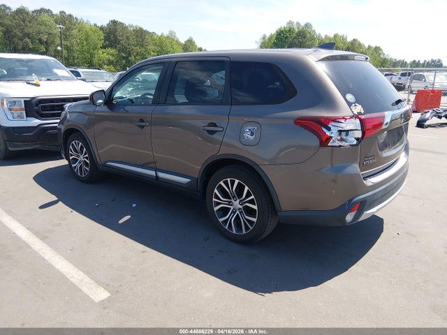 Aukcja sprzedaży 2018 Mitsubishi Outlander Es, vin: JA4AD2A37JZ048552, numer aukcji: 44886229