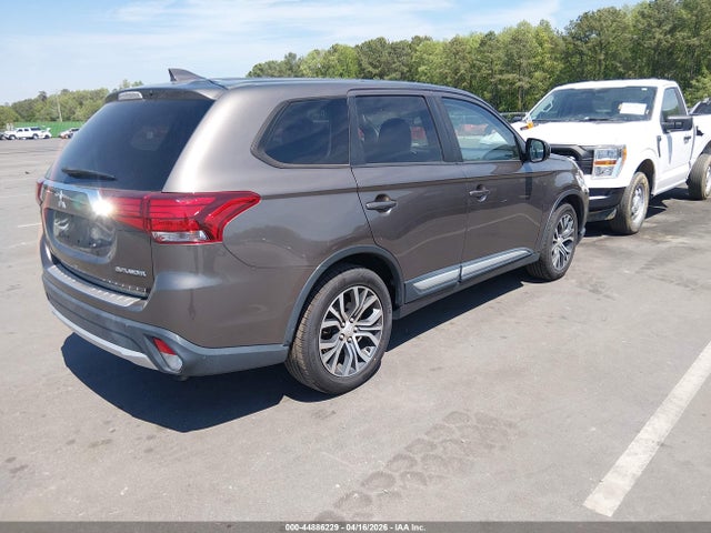 Aukcja sprzedaży 2018 Mitsubishi Outlander Es, vin: JA4AD2A37JZ048552, numer aukcji: 44886229