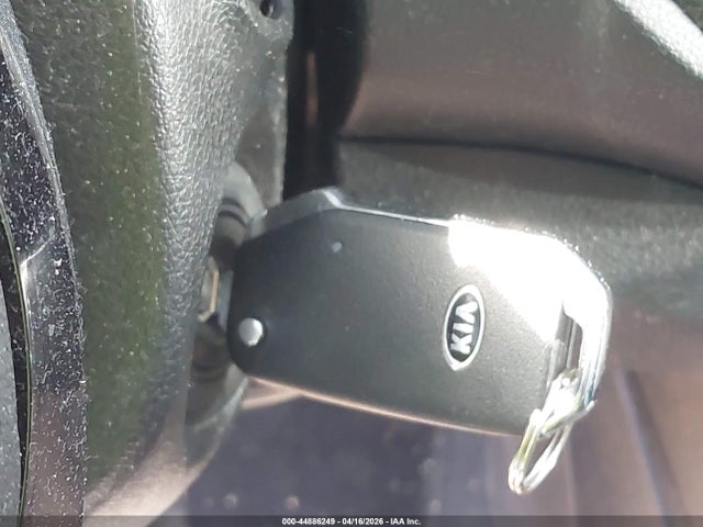 44886249 :رقم المزاد ، 3KPF24AD6LE194879 vin ، 2020 Kia Forte Lxs مزاد بيع