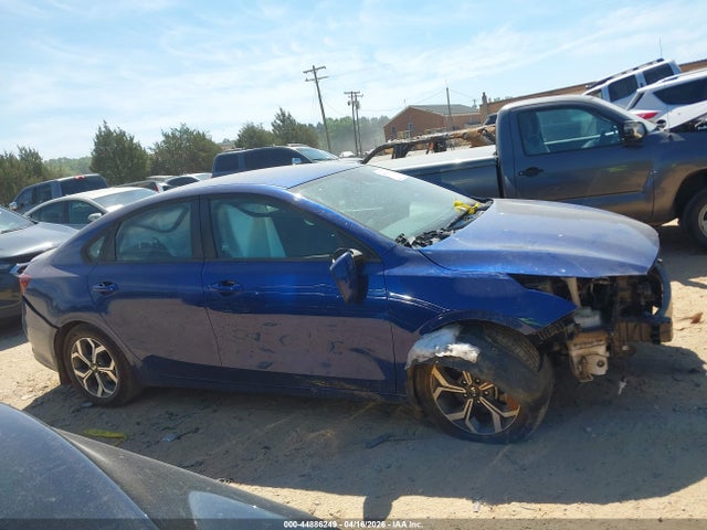 44886249 :رقم المزاد ، 3KPF24AD6LE194879 vin ، 2020 Kia Forte Lxs مزاد بيع