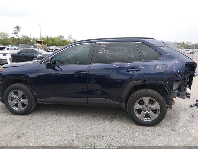 2024 Toyota Rav4 Xle მანქანა იყიდება აუქციონზე, vin: 2T3W1RFV1RW341267, აუქციონის ნომერი: 44886261
