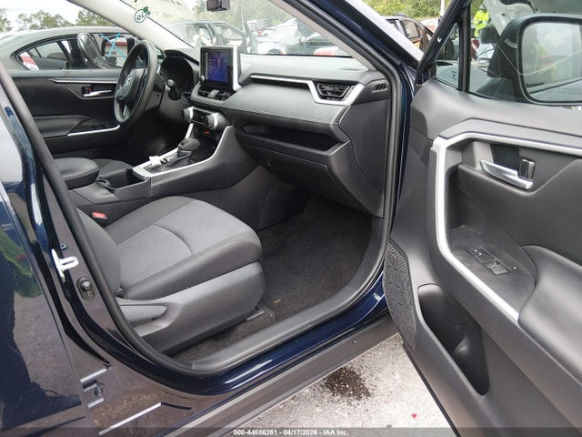 2024 Toyota Rav4 Xle მანქანა იყიდება აუქციონზე, vin: 2T3W1RFV1RW341267, აუქციონის ნომერი: 44886261