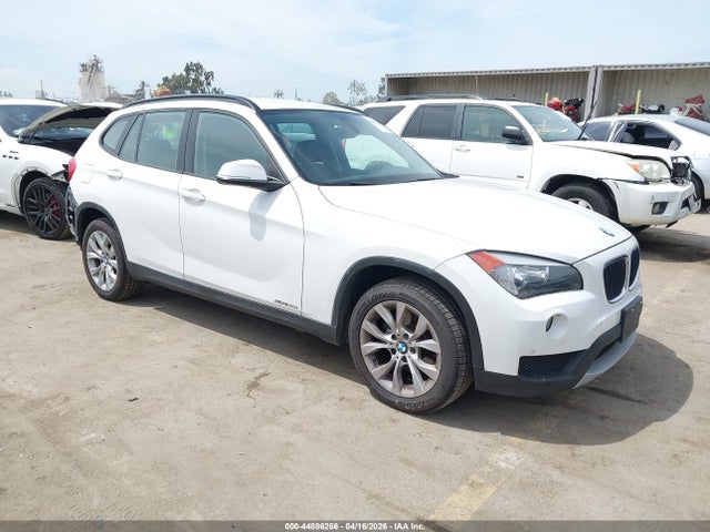Продажа на аукционе авто 2014 Bmw X1 Xdrive28i, vin: WBAVL1C53EVR94001, номер лота: 44886266