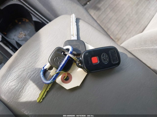2005 TOYOTA CAMRY 4T1BE32K75U100327 Photo 10