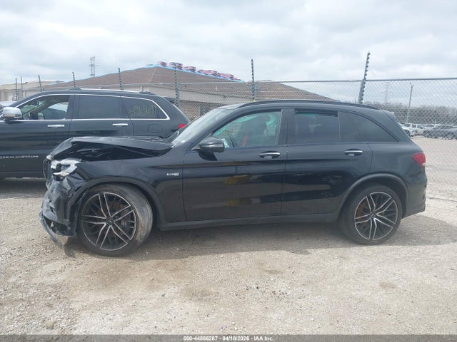 44886287 :رقم المزاد ، W1N0G6EB2MF868439 vin ، 2021 Mercedes-benz Amg Glc 43 4matic مزاد بيع