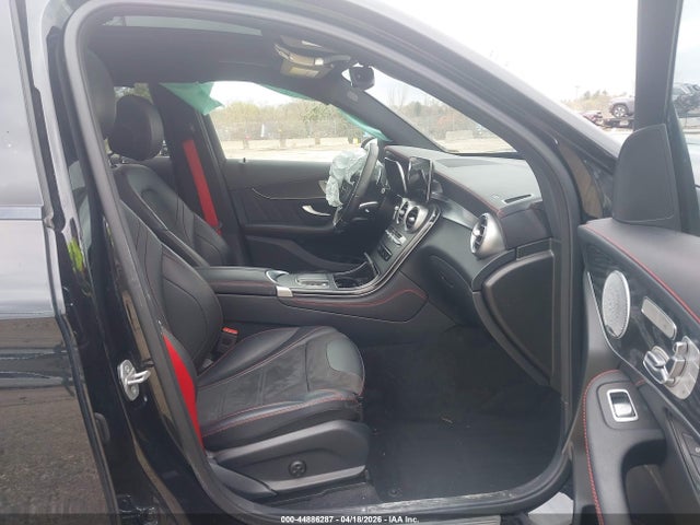 44886287 :رقم المزاد ، W1N0G6EB2MF868439 vin ، 2021 Mercedes-benz Amg Glc 43 4matic مزاد بيع