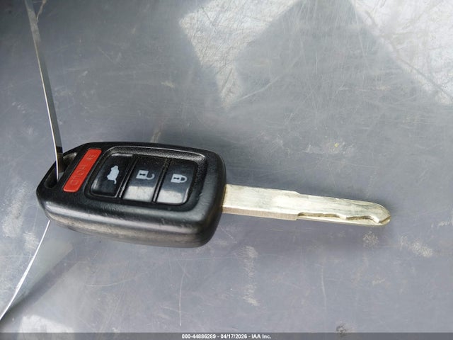 44886289 :رقم المزاد ، 2HKRM3H38FH546925 vin ، 2015 Honda Cr-v Lx مزاد بيع
