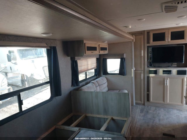 2019 Coachmen Catalina Legacy მანქანა იყიდება აუქციონზე, vin: 5ZT2CAUB0KX014202, აუქციონის ნომერი: 44886311