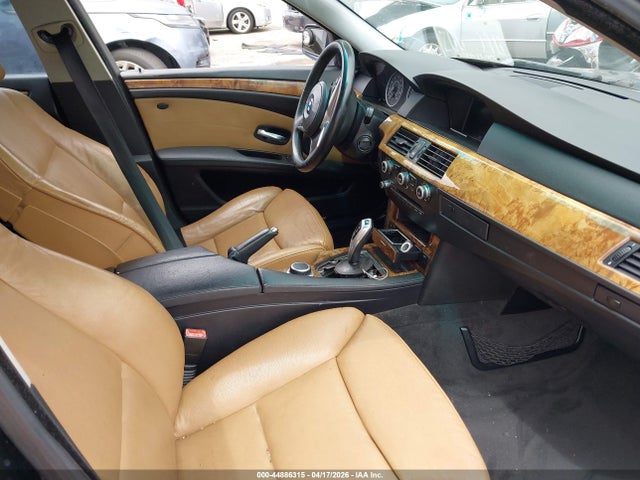 Продажа на аукционе авто 2008 Bmw 528i, vin: WBANU53588C112423, номер лота: 44886315