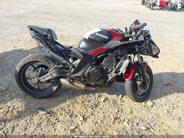 ML5EXEP12RDAC6434 Kawasaki Ex650 P