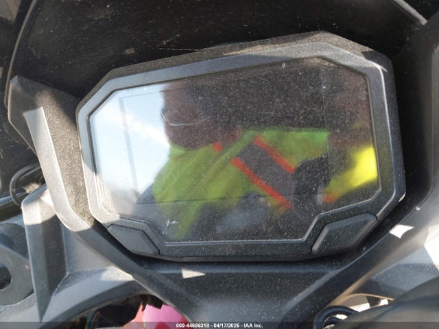 ML5EXEP12RDAC6434 Kawasaki Ex650 P