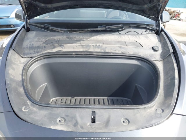 2025 TESLA MODEL Y 7SAYGDED3SF218443 Photo 9